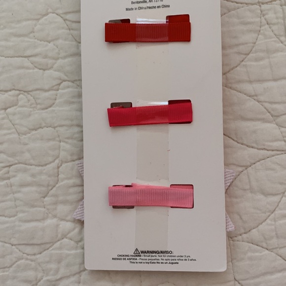 Brand New hair clips - Picture 2 of 2